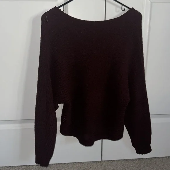 Burgundy XS American Eagle Sweater - Picture 4 of 4